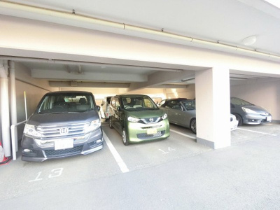 【駐車場】 | ニックハイム保土ヶ谷 | 平置駐車場です。