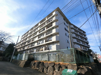 【外観】 | ニックハイム保土ヶ谷 | 総戸数１２４戸、１９７９年７月築、管理人は日勤勤務につき管理体制良好です♪