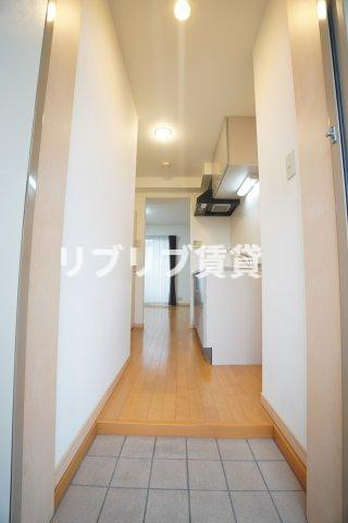 レジデンス寒川の玄関