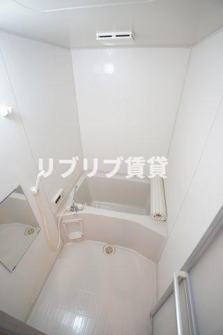 レジデンス寒川の浴室