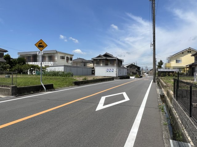 セジュール荒井の周辺|接面道路