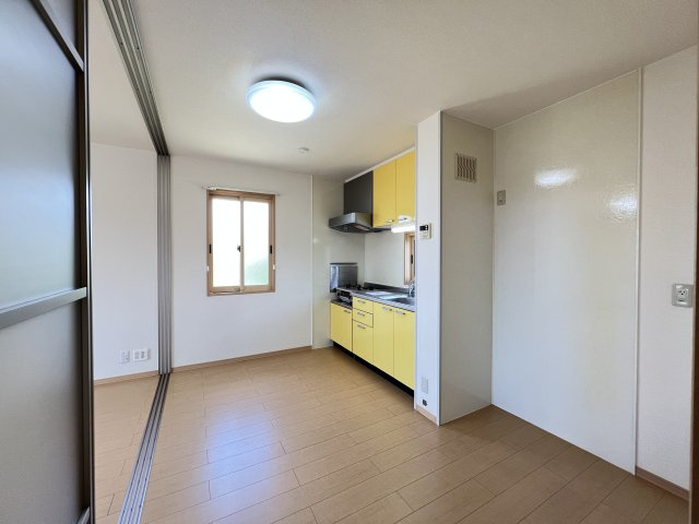 セジュール荒井のキッチン|DK６帖