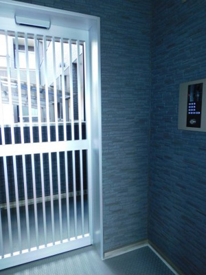 【内装】 | クィーンクェshoto