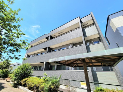 【外観】 | クィーンクェshoto