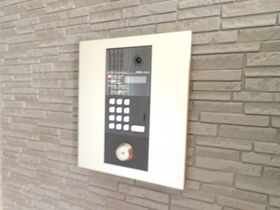 【セキュリティ】 | クィーンクェshoto