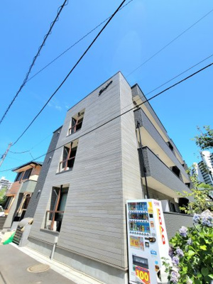 【外観】 | クィーンクェshoto