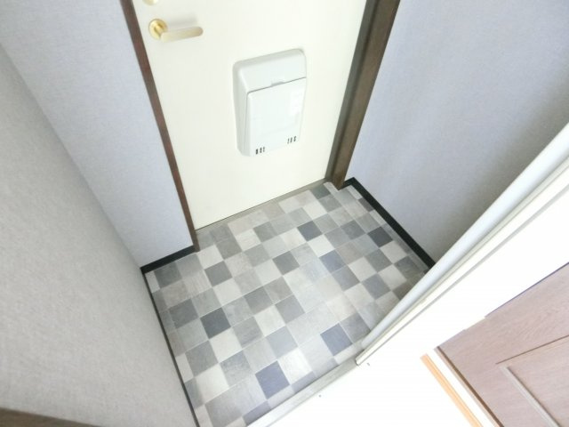 パークヒルズ千代田の玄関