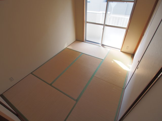 カーサ曙の和室