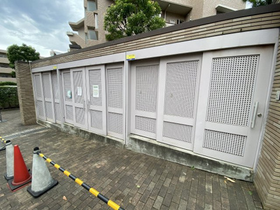 【その他共用部分】 | プラザクレスト横浜上永谷 | ゴミ置場です。