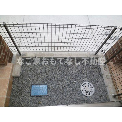 【バルコニー】 | ファミーユ(Famille)