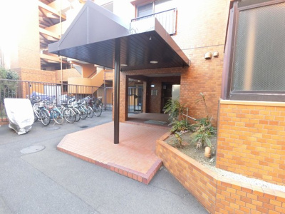 【エントランス】 | ライオンズマンション天王町第3 | エントランス部分です。