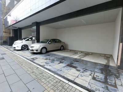 【駐車場】 | ドメスセレーナ鶴見 | 平置駐車場です。