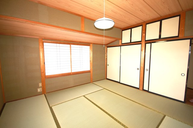 【和室】 | 松尾貸家 | 2階8帖