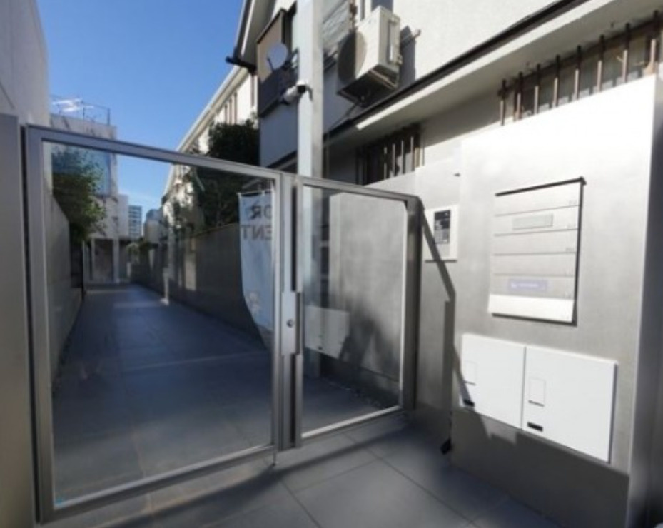 ルクール市ヶ谷払方町のエントランス|ルクール市ヶ谷払方町