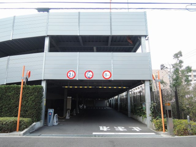 【駐車場】 | ブリリアイースクエア | 自走式駐車場です。