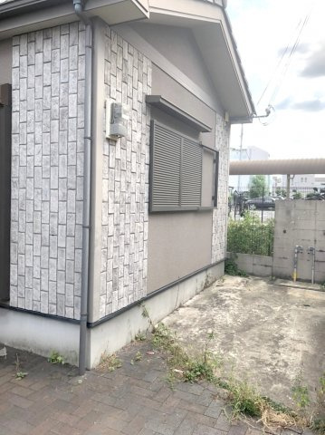 岸和田市池尻町の中古一戸建の駐車場