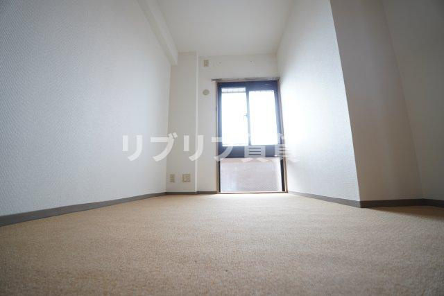 ライオンズマンション千葉グランドタワーの洋室