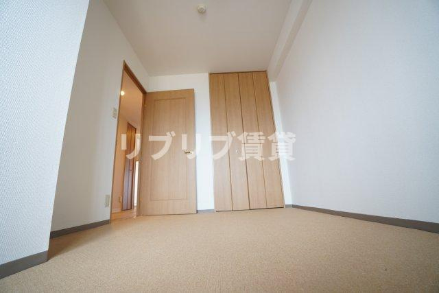 ライオンズマンション千葉グランドタワーの洋室