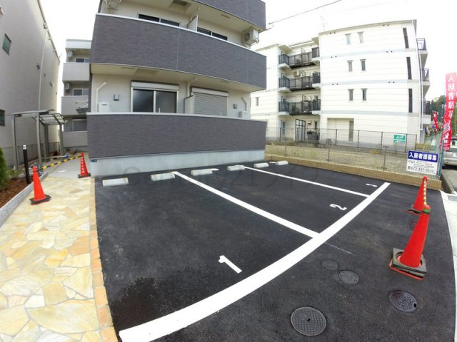 【駐車場】 | フジパレス宝塚南1番館