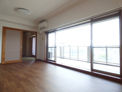 【居間・リビング】 | ポレスター湯村