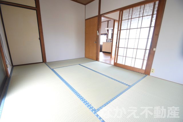 【寝室】 | 使い勝手のいい寝室です
