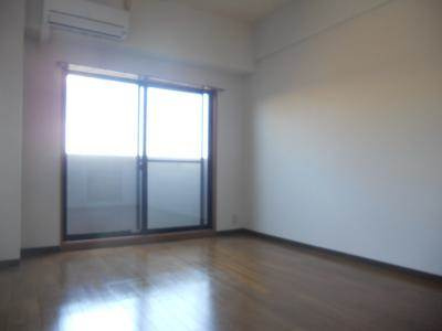 RAVENNA（ラベンナ）の居間・リビング