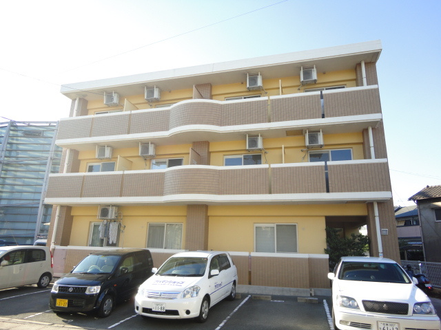 GARDENーONE（ガーデンワン）【キャッシュバック対象物件】の駐車場