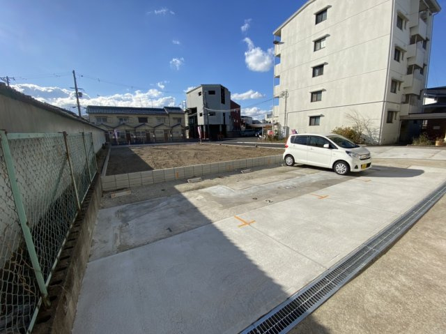 グラッド・タウン西堤楠町の前面道路含む現地写真|■どの区画も日当たり良好です♪♪