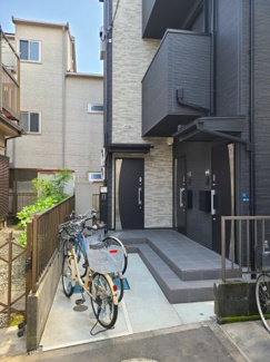 【エントランス】 | 快適なカードキータイプ！