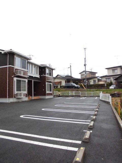 セレノⅠの駐車場