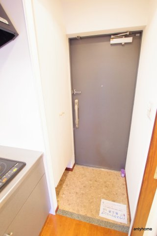 ソラシア京橋大阪城 (旧：ラクラス大阪城)　仲介手数料無料の玄関