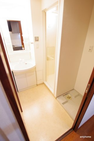 ソラシア京橋大阪城 (旧：ラクラス大阪城)　仲介手数料無料の洗面所