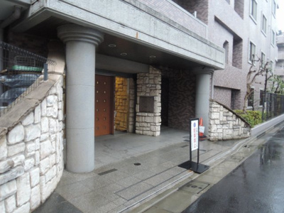【エントランス】 | クレッセント下丸子Ⅲ | エントランス部分です。