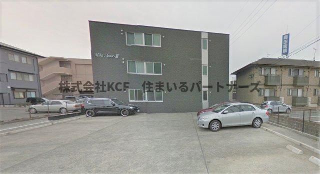 ミカハウスⅢの駐車場|駐車場があります