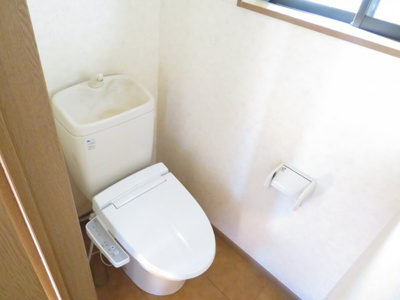 【トイレ】 | カーサ・ヤマグチ | １Ｆ・温水洗浄便座