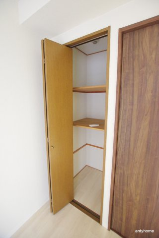 CALLING Osaka Hommachi　仲介手数料無料の収納