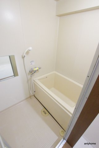 CALLING Osaka Hommachi　仲介手数料無料の浴室