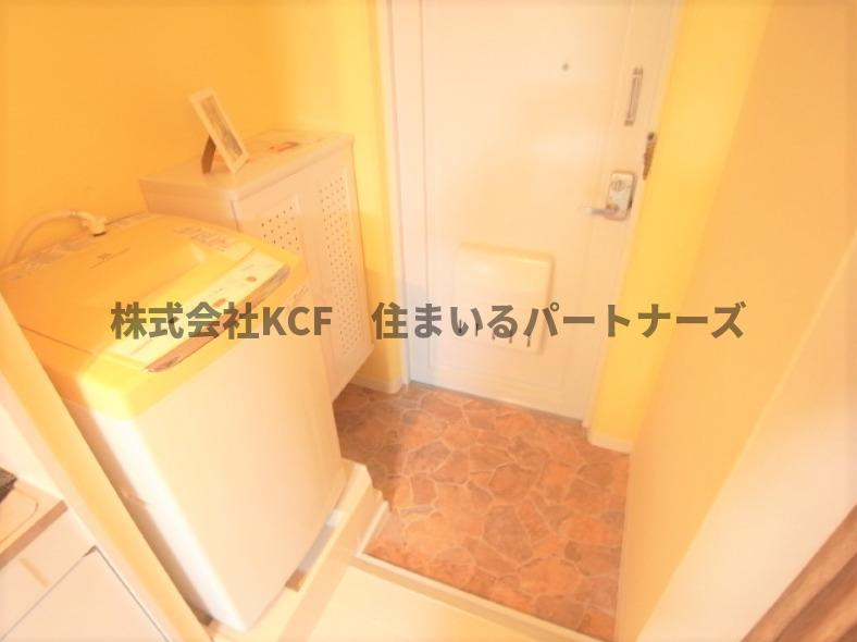 シティコートの玄関|明るい玄関です