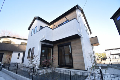 【外観】 | 日野市新町3丁目　新築戸建　全4棟　3号棟 | 日野駅から徒歩12分。閑静な住宅地にスタイリッシュな邸宅。家に帰るのが楽しみになりますね。