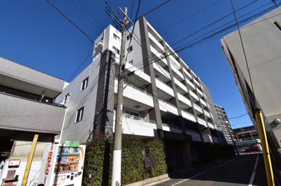 【外観】 | プレシス立川 | ～人気のJR中央線「立川」駅徒歩15分～白を基調とした角部屋のリノベーションマンション。