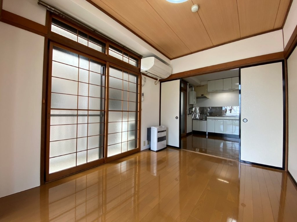 マンションストークの洋室