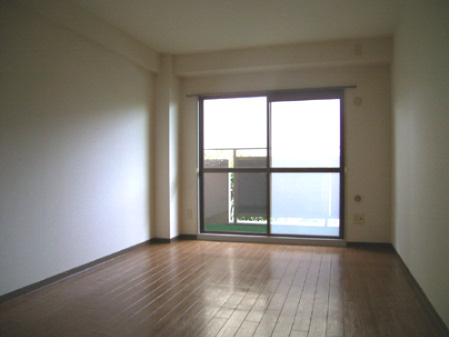 プローブ羽衣の居間・リビング|居間です