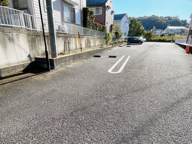 リオトーレスの駐車場