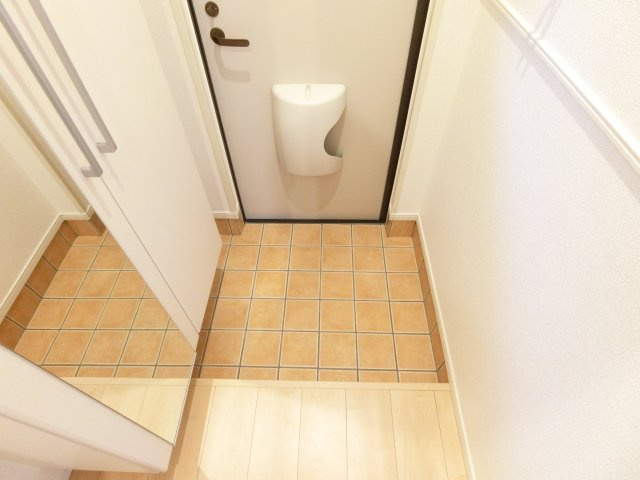 フィオーレ　くみのきの玄関