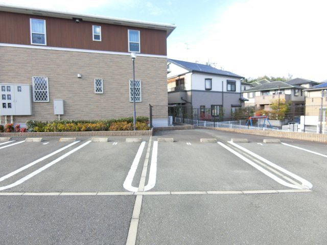 フィオーレ　くみのきの駐車場