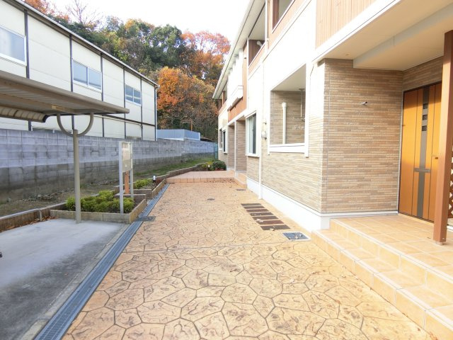 フィオーレ　くみのきのエントランス