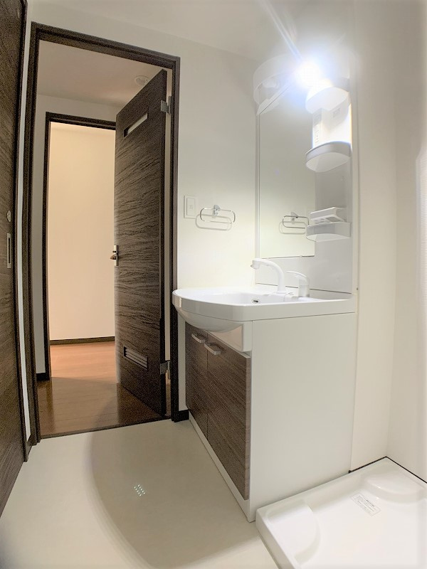 SaintJurienVillage（サンジュリアンヴィラージュ）の独立洗面台