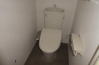 【トイレ】 | ラ・レコルト | シャワー付きトイレ