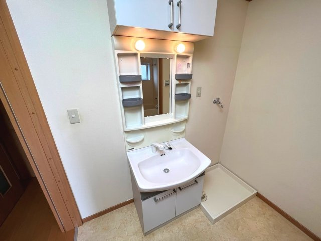 アヴァンティ Bの洗面所