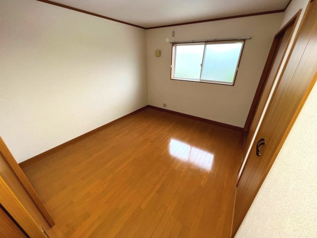 アヴァンティ Bの寝室